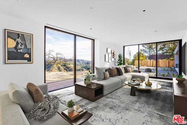 property at 1448 Stradella Rd