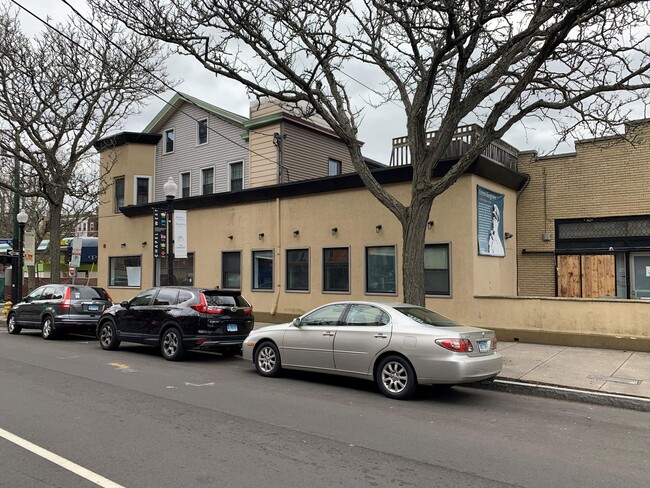 43 Howe St in New Haven, CT - Building Photo - Building Photo