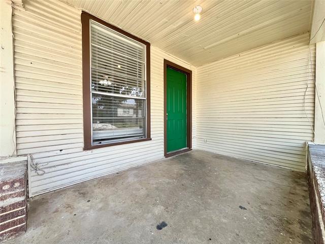 521 W Collins St in Denton, TX - Building Photo - Building Photo