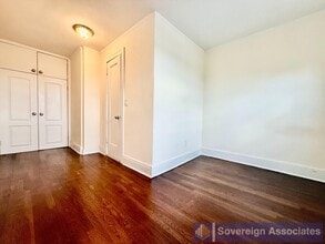 21 Fifth Avenue in Pelham, NY - Building Photo - Building Photo