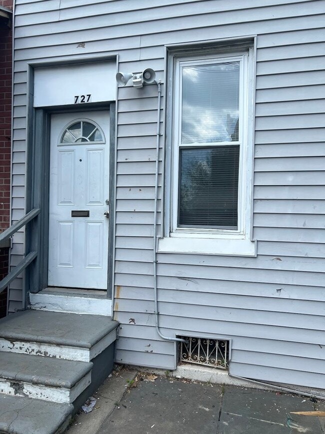 727 Chestnut St in Reading, PA - Building Photo - Building Photo