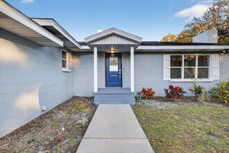 15821 Wilson Parrish Rd in Umatilla, FL - Building Photo - Building Photo