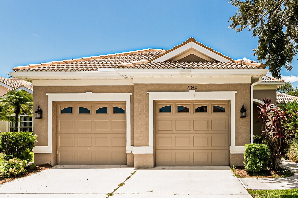 6340 Rookery Cir in Bradenton, FL - Foto de edificio