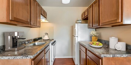 Bayvue in Woodbridge, VA - Building Photo - Interior Photo