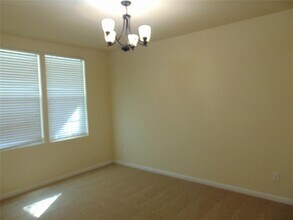 1076 Sanders in Kyle, TX - Building Photo - Building Photo