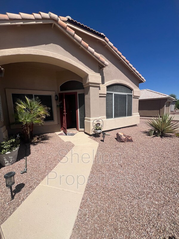 property at 19231 N Coyote Lakes Pkwy
