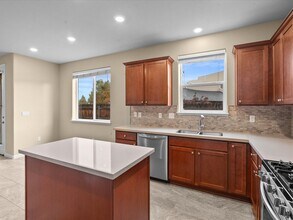 760 Sarcinella Ct in Reno, NV - Building Photo - Building Photo