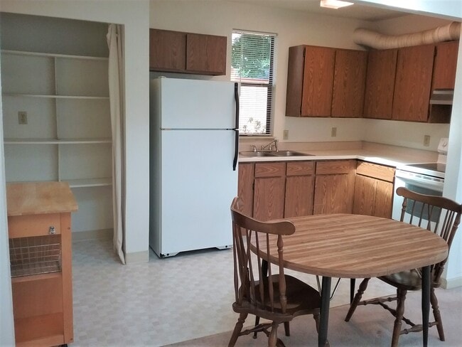 2214 N Union Ave in Tacoma, WA - Building Photo - Building Photo