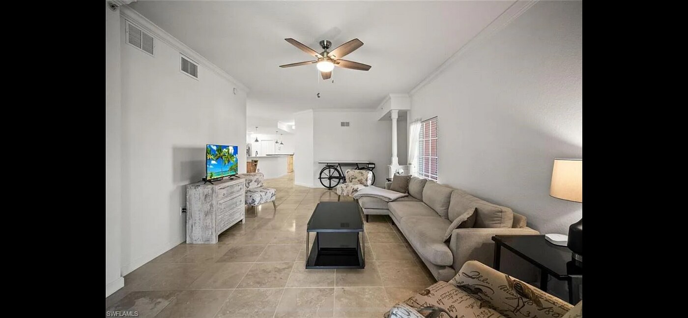 8701 Piazza Del Lago Cir in Estero, FL - Building Photo