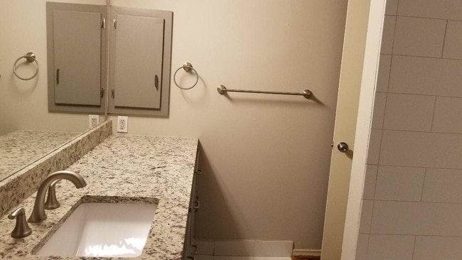 8518 Baltimore Dr, Unit 101 in Dallas, TX - Building Photo - Building Photo