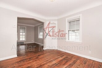 3801 Woodridge Rd in Cleveland Heights, OH - Building Photo - Building Photo