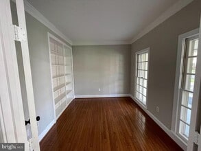 9440 Flowerden Ln in Manassas, VA - Building Photo - Building Photo