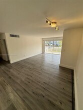 4420 NW 79th Ave in Doral, FL - Building Photo - Building Photo