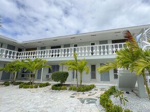 915 Intracoastal Dr, Unit 9 in Fort Lauderdale, FL - Building Photo - Building Photo