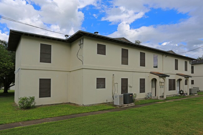 Kingsville Pointe in Kingsville, TX - Foto de edificio - Building Photo