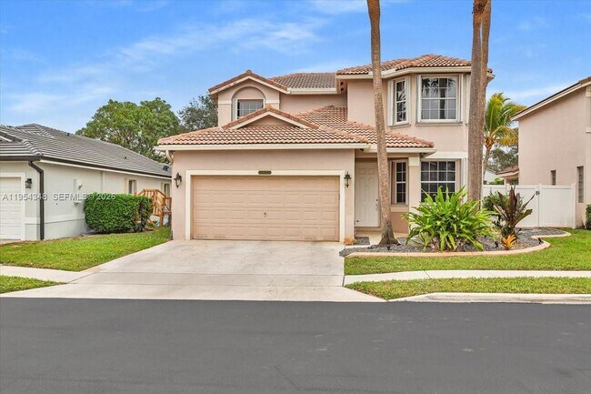 773 SW 120th Ave in Pembroke Pines, FL - Building Photo - Building Photo