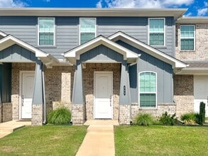 Aria Village in Whitehouse, TX - Building Photo - Building Photo