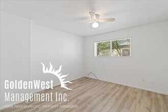 1915 W Village Dr in Phoenix, AZ - Building Photo - Building Photo