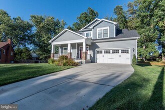 3209 Gary Ct in Falls Church, VA - Building Photo - Building Photo