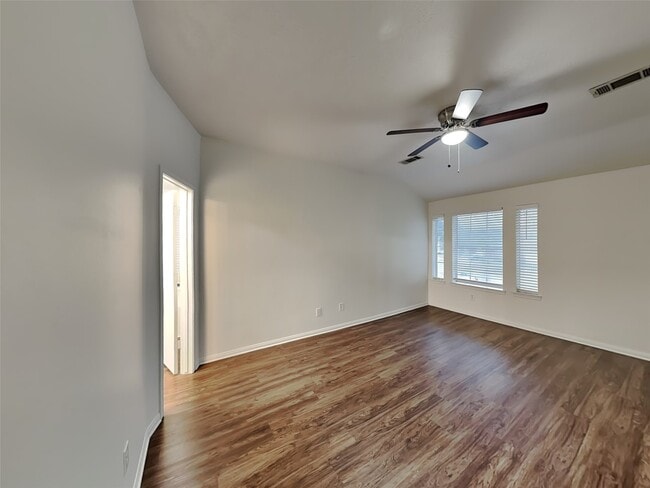 property at 16807 Pheasant Creek Ct