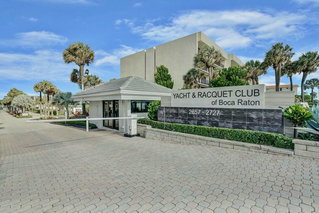 2687 N Ocean Blvd in Boca Raton, FL - Building Photo