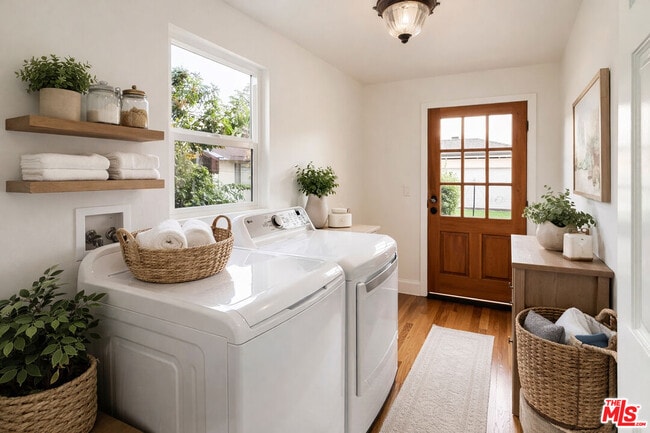 15605 Berendo Ave in Gardena, CA - Building Photo - Building Photo