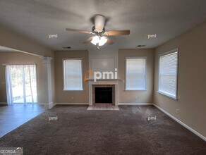 7151 Flagstone Pl in Union City, GA - Building Photo - Building Photo