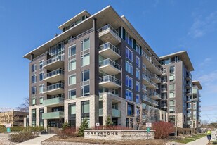 570 De Mazenod Av Apartments