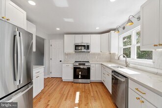 739 Warren Dr in Annapolis, MD - Building Photo - Building Photo