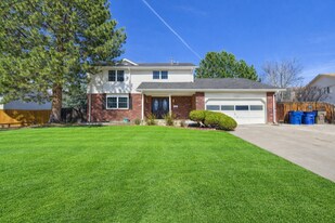 1000 Flint Way in Broomfield, CO - Building Photo