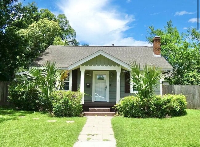 property at 2115 N 12th Ave