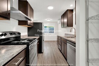 6912 SW 104th Ave in Beaverton, OR - Building Photo - Building Photo