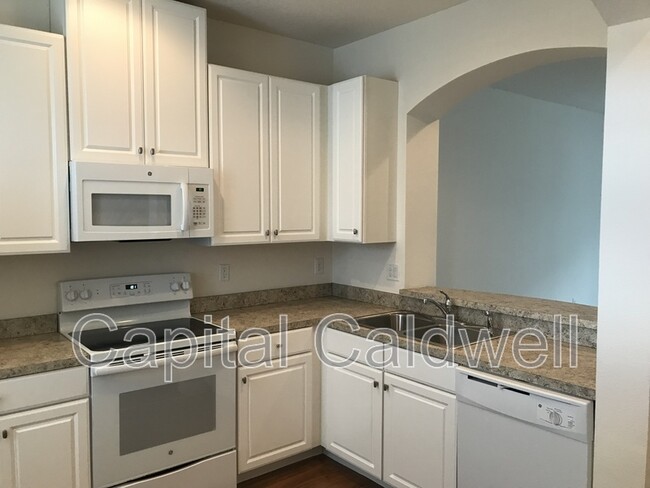 7013 Timberside Pl in Riverview, FL - Building Photo - Building Photo