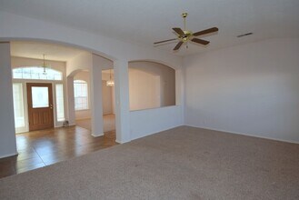 8615 Brighton Dr NE in Albuquerque, NM - Building Photo - Building Photo