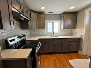 949 Dorchester Ave in Boston, MA - Building Photo - Building Photo