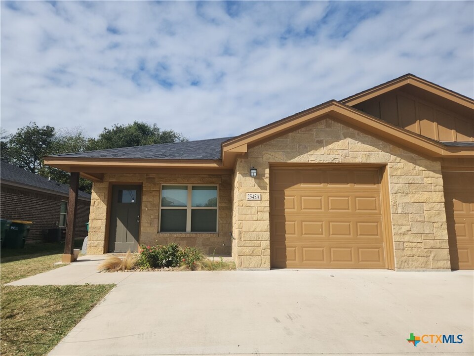 2545 Leroy Ln in Belton, TX - Building Photo