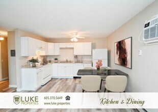 405 S Sycamore Ave in Sioux Falls, SD - Building Photo - Building Photo