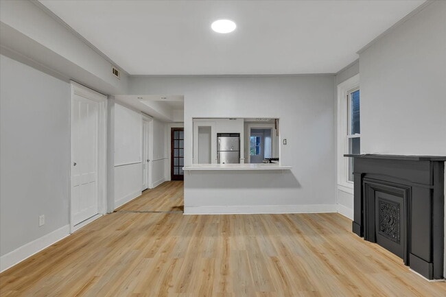 57 1/2 Saratoga Ave in Waterford, NY - Building Photo - Building Photo