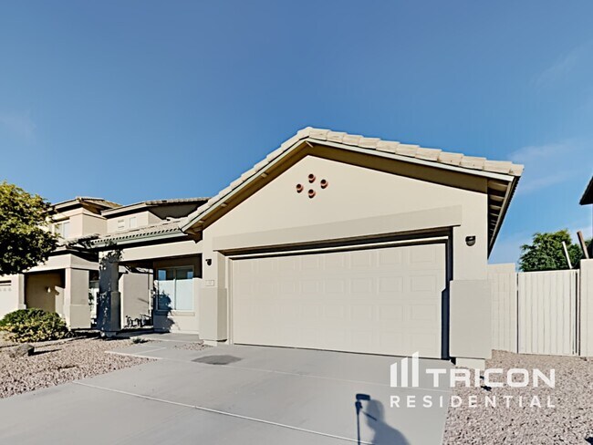 10 N 126th Ave