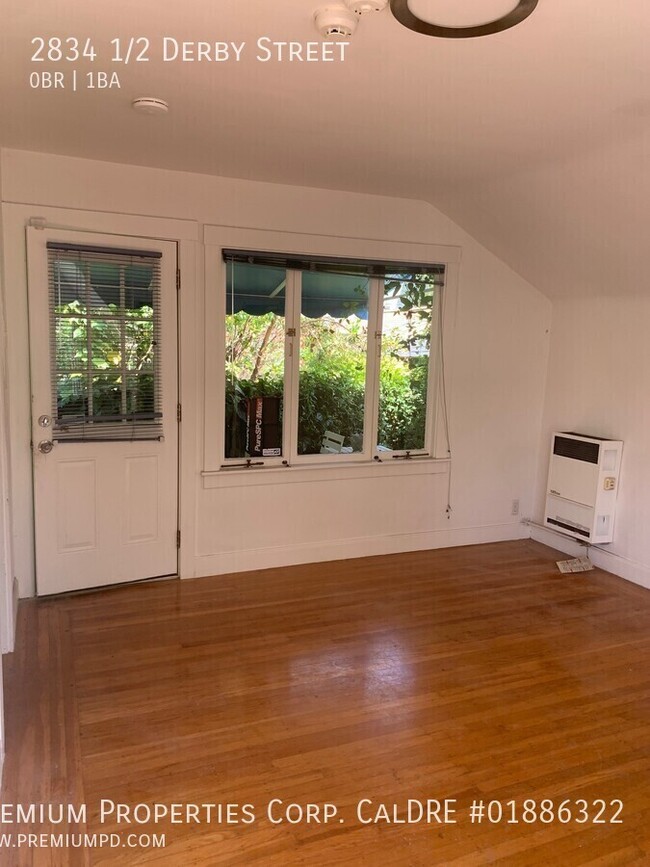 2834 Derby St in Berkeley, CA - Foto de edificio - Building Photo