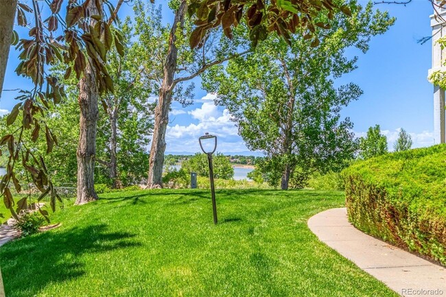 4341 S Andes Way, Unit 204 in Aurora, CO - Building Photo - Building Photo