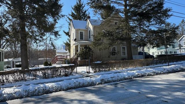 30 Oliver Ave in Middletown, NY - Building Photo