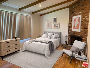 6043 S Garth Ave in Los Angeles, CA - Building Photo - Building Photo