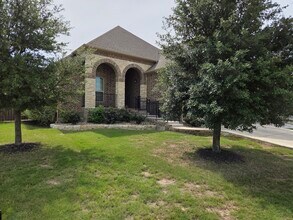 2832 Coral Valley Dr in Leander, TX - Building Photo - Building Photo
