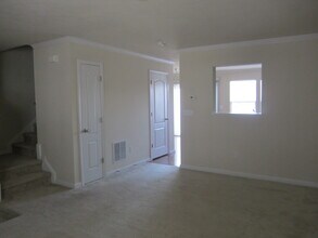 343 Falcon Run in Morgantown, WV - Building Photo - Building Photo