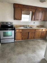 625 E Mill St, Unit B in Malvern, AR - Building Photo - Building Photo