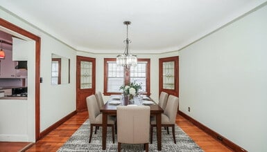 3549 Bainbridge Rd in Cleveland Heights, OH - Building Photo - Building Photo