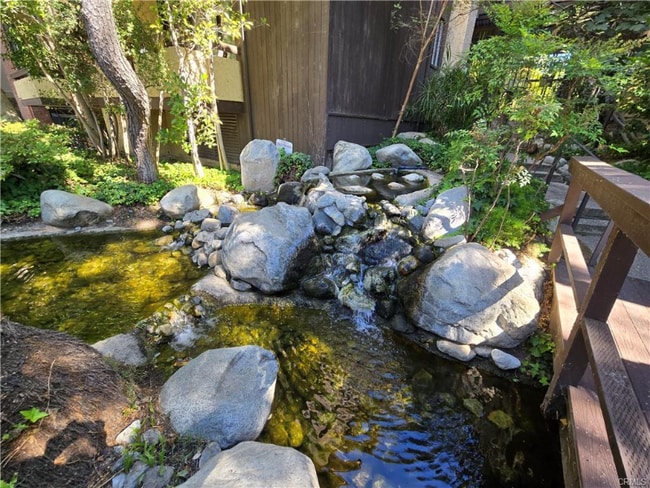 13214 Moorpark St in Los Angeles, CA - Building Photo - Building Photo
