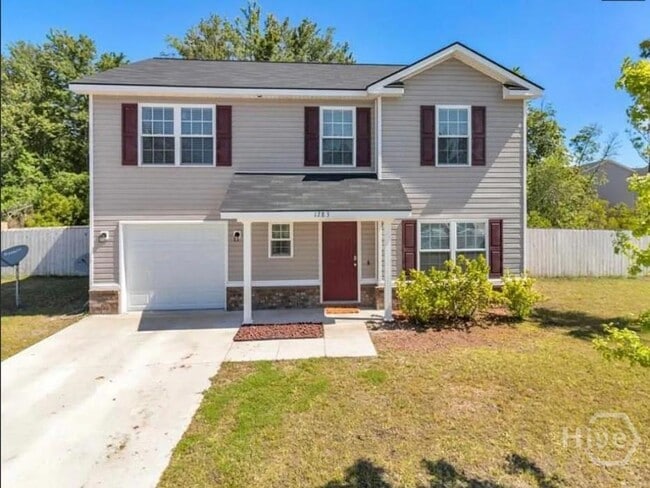 1283 Windrow Dr in Hinesville, GA - Building Photo - Building Photo