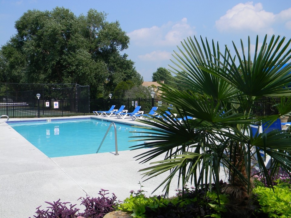 Lakes Of Greenbrier in Chesapeake, VA - Foto de edificio